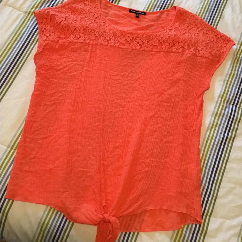 Cable & Gauge tie front shirt